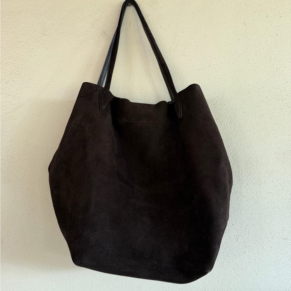 Madewell The Oversized Shoppe Tote in Suede Dark Caron - Picture 3 of 9